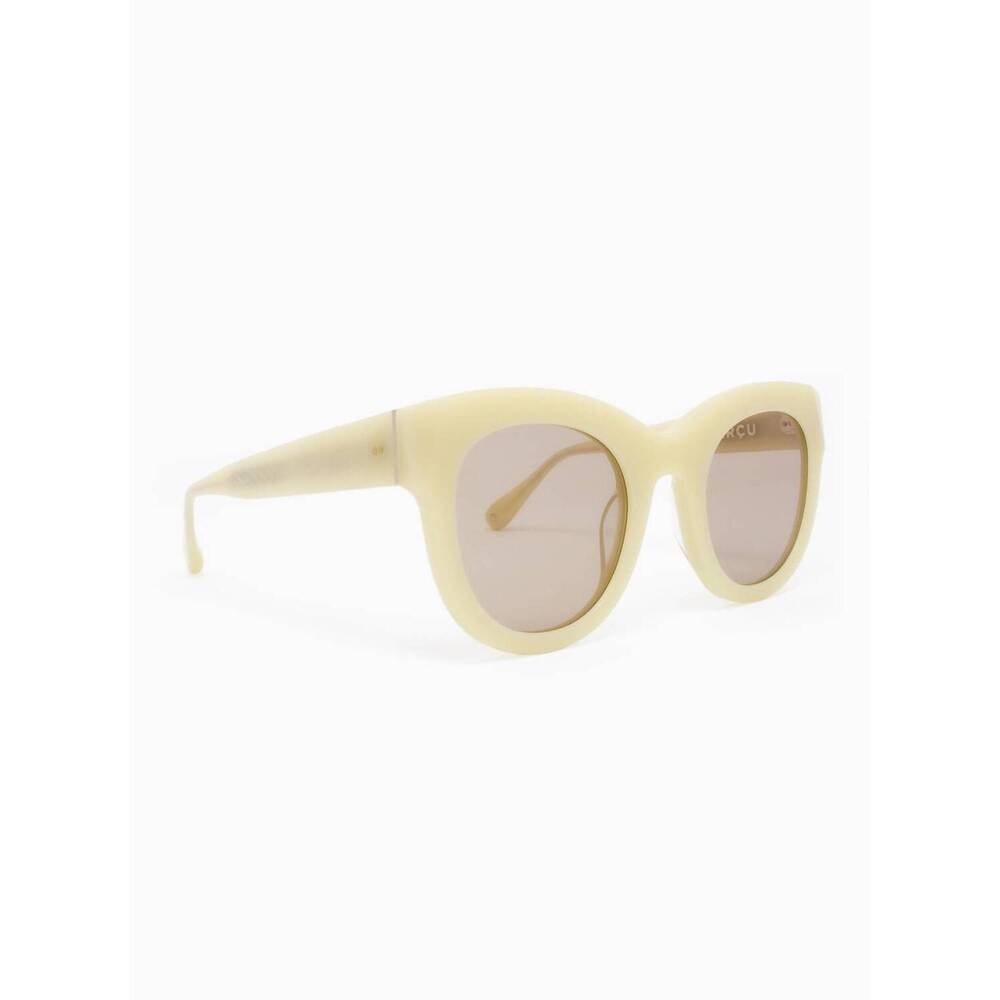 NEW APERÇU EYEWEAR women's le chat cat-eye sunglasses in ivoire